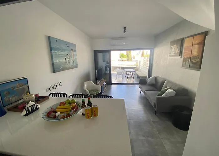 Bay Area Case de vacanță Protaras